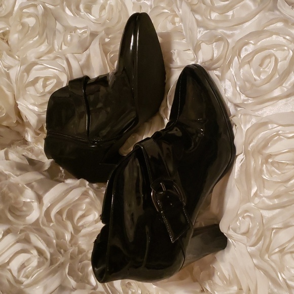 Black Patent Impo Ankle Boots - Picture 2 of 9